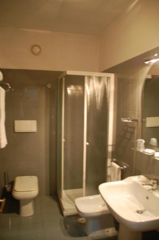 Campus Hotel Bari Zimmer foto